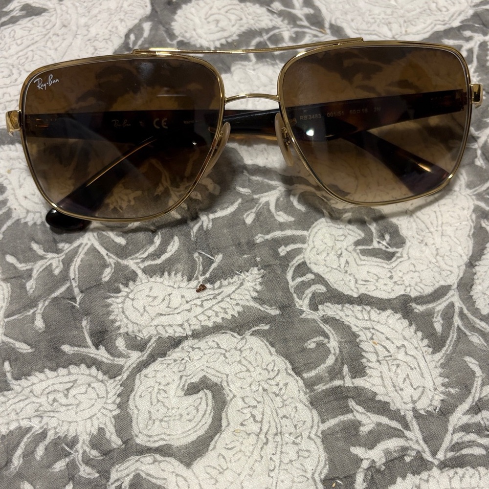 Ray-Ban Classic Gold Frame Sunglasses with Brown Lenses